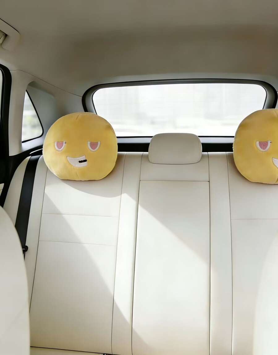 1pcs Stylish Car Headrest Pads - Interior Design Emoji ulasan dan harga