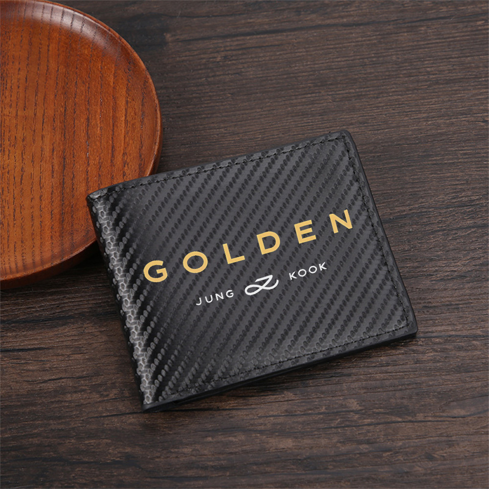 Golden text and artist's name  - Interior Design Photo ulasan dan harga